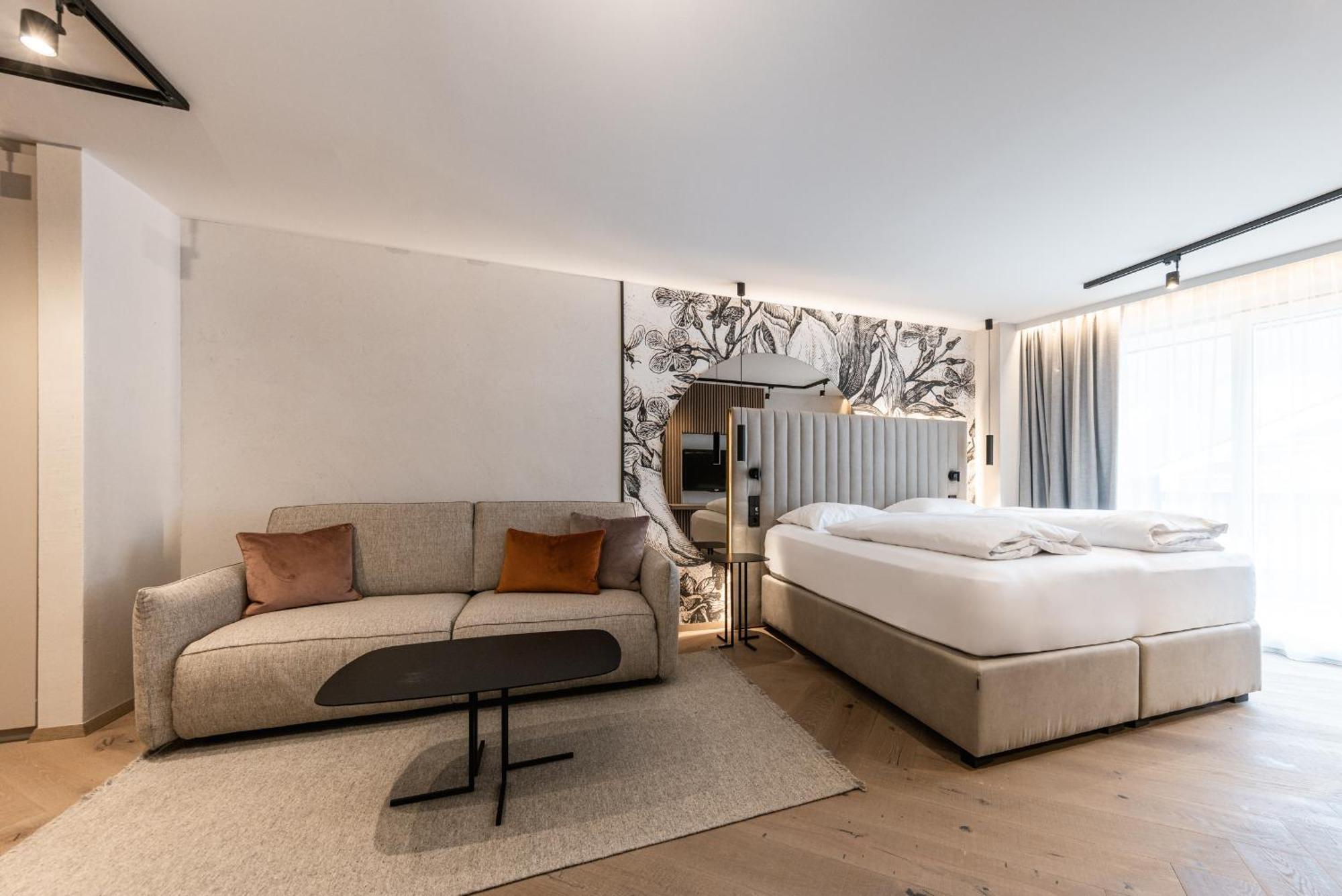 Hotel Prokulus - Family & Wellness Naturns Esterno foto