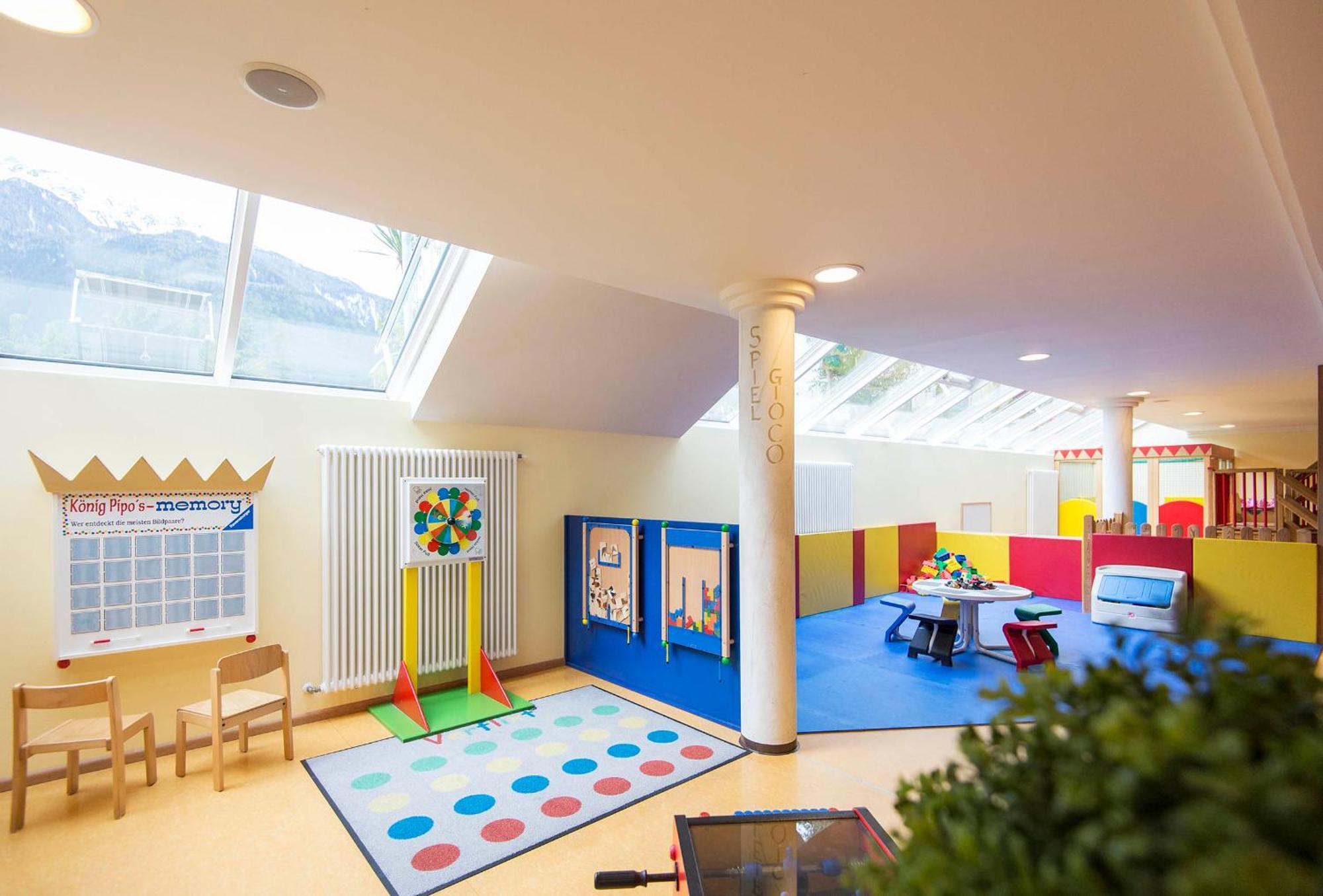 Hotel Prokulus - Family & Wellness Naturns Esterno foto