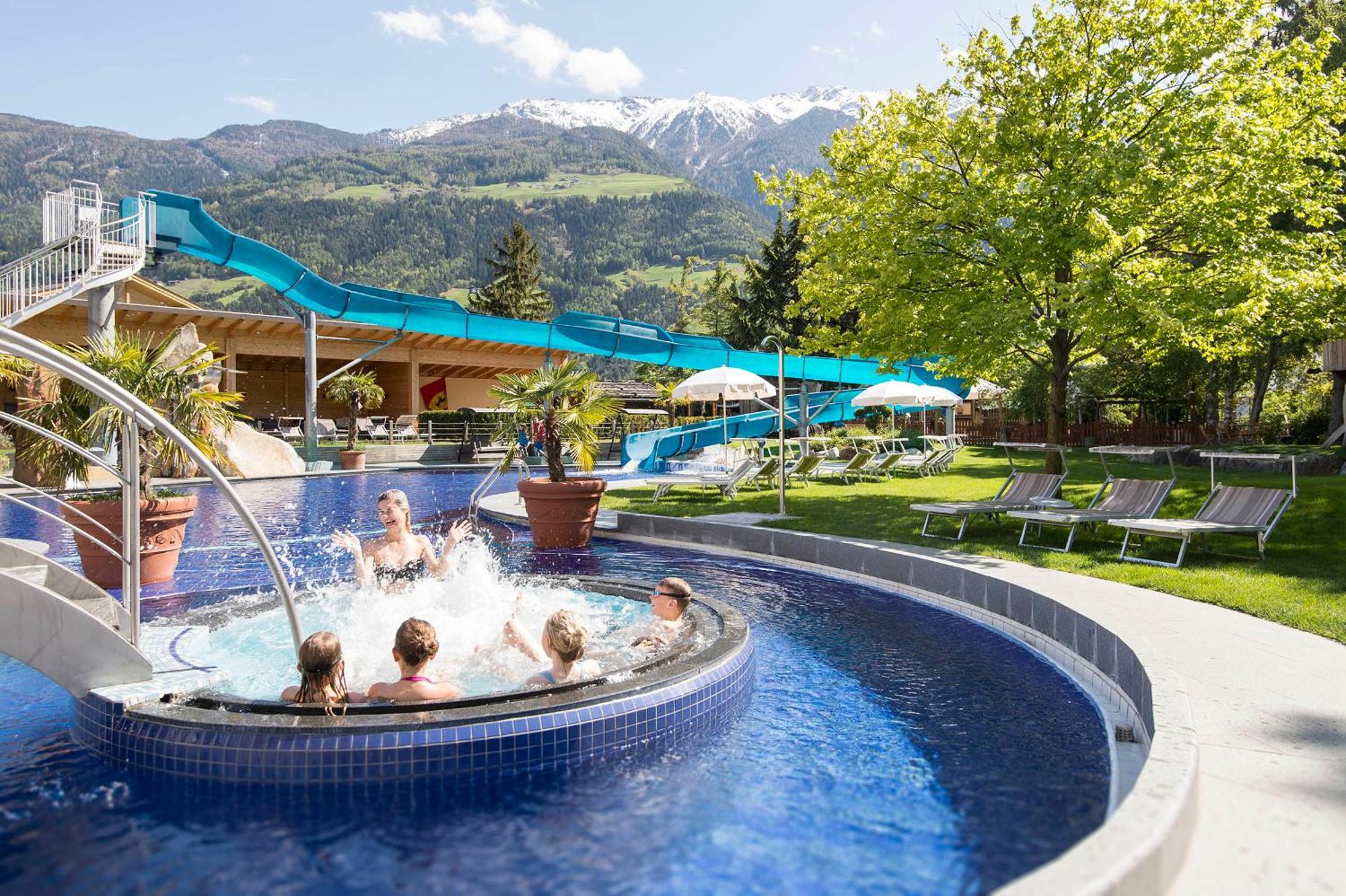 Hotel Prokulus - Family & Wellness Naturns Esterno foto